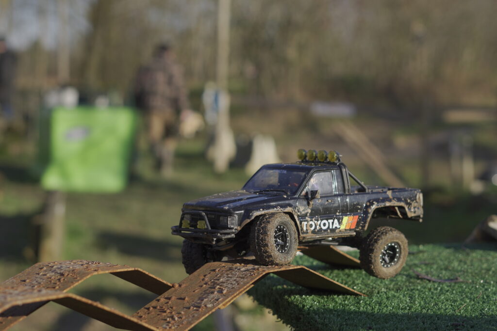 HPI Ventures 1/18 Toyota Hilux '85